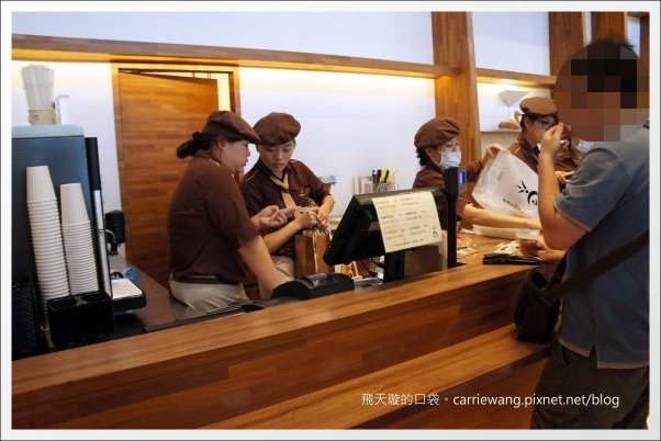 吳寶春麥方店｜世界冠軍的麵包，辛苦排隊也值得 @飛天璇的口袋
