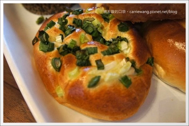 吳寶春麥方店｜世界冠軍的麵包，辛苦排隊也值得 @飛天璇的口袋