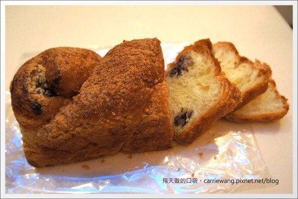 吳寶春麥方店｜世界冠軍的麵包，辛苦排隊也值得 @飛天璇的口袋