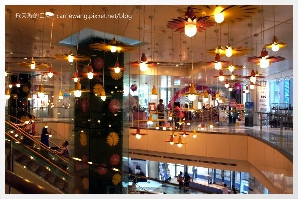 吳寶春麥方店｜世界冠軍的麵包，辛苦排隊也值得 @飛天璇的口袋