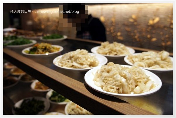 高雄牛乳大王x左營劉家酸菜白肉鍋 @飛天璇的口袋