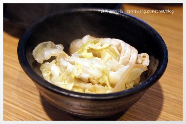 高雄牛乳大王x左營劉家酸菜白肉鍋 @飛天璇的口袋