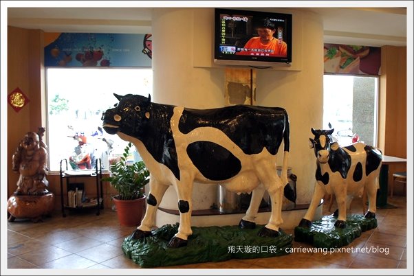 高雄牛乳大王x左營劉家酸菜白肉鍋 @飛天璇的口袋