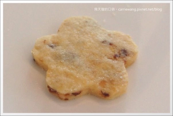 【台中下午茶】Minazuki 水無月。英式三層下午茶+台灣好茶=意外和諧的味蕾衝擊饗宴！(已歇業) @飛天璇的口袋