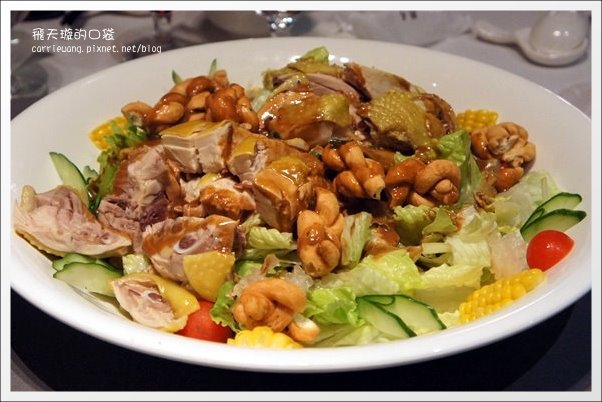 【台中美食】鳥窩窩私房菜@大遠百11F。10人份溫馨美饌桌菜~ @飛天璇的口袋