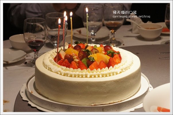 【台中美食】鳥窩窩私房菜@大遠百11F。10人份溫馨美饌桌菜~ @飛天璇的口袋