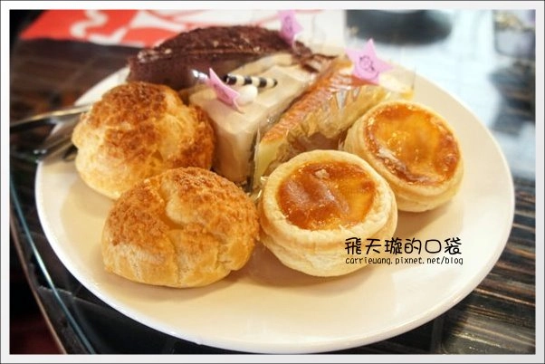 【台中火鍋吃到飽】小蒙牛頂級麻辣養生鍋。火鍋店也有三層&hellip;肉！ @飛天璇的口袋