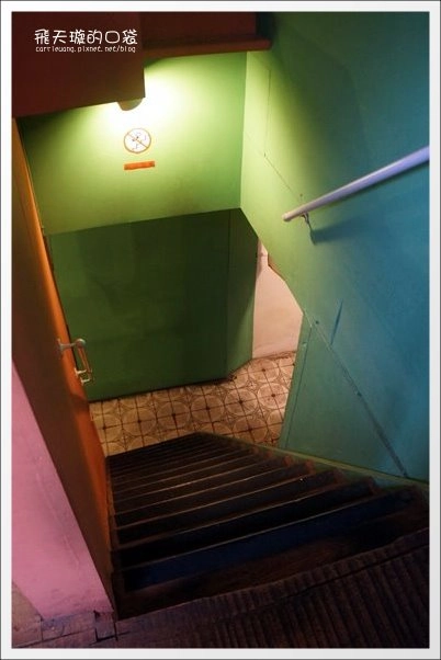 【台中美食】三時茶房．杏仁茶專門。沒有藥水味的杏仁茶+復古氛圍的老房子~ @飛天璇的口袋