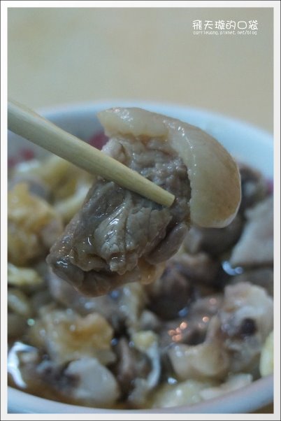 台南小吃美食一日遊｜小南米糕+品香肉粽+深藍咖啡館+阿明豬心冬粉+莊子土豆仁湯+莉莉水果店 @飛天璇的口袋