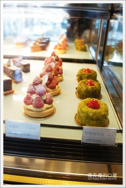【台中法式甜點】Oui, Jennifer Pātisserie。相見不如懷念！ @飛天璇的口袋