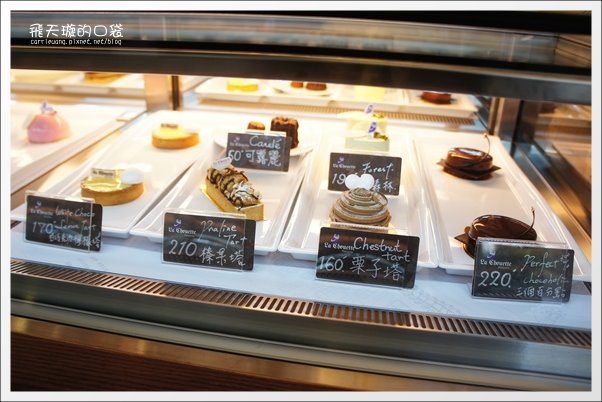【台中蛋糕甜點】歐貝納法式甜點．La Chouette P&acirc;tisserie。怎麼一個貴字了得&hellip; @飛天璇的口袋