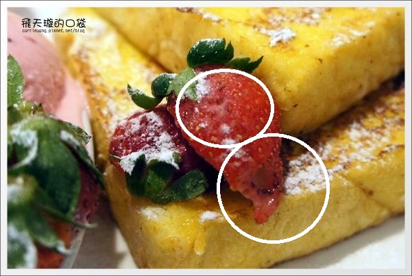 【台中早午餐】鯊魚咬吐司@學士總店。鯊魚啊鯊魚，你何苦咬自已？ @飛天璇的口袋