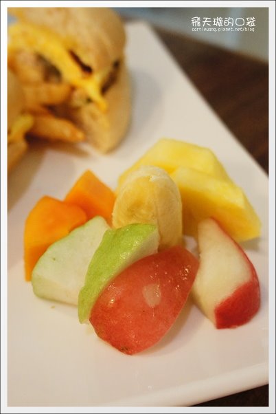 【台中下午茶】拾光机壹号(=拾光機壹號)。老宅新生命~(拾光机已搬家，原址已改名：貳樓高) @飛天璇的口袋