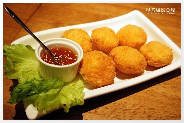 【台中泰式餐廳】泰過熱時尚泰式料理。新加坡來的好滋味，全新菜單再出擊！ @飛天璇的口袋