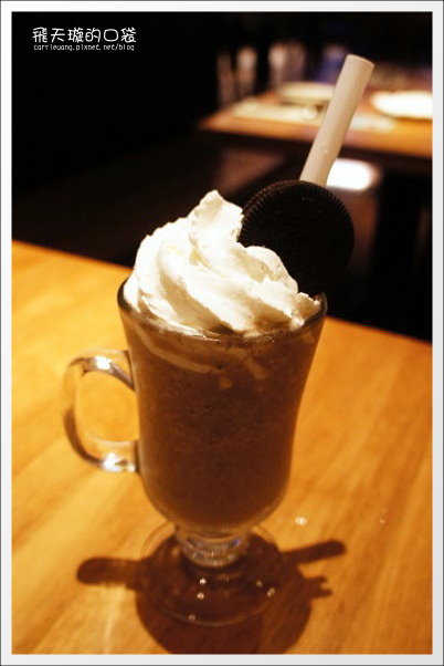 【台中泰式餐廳】泰過熱時尚泰式料理。新加坡來的好滋味，全新菜單再出擊！ @飛天璇的口袋