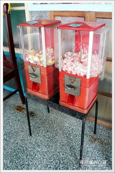 【台中美食】朋友家．日式輕食、甜點、沙冰。平等市場老屋新生 @飛天璇的口袋