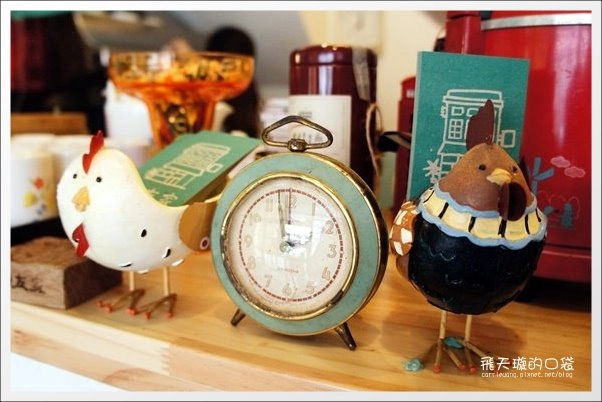 【台中美食】朋友家．日式輕食、甜點、沙冰。平等市場老屋新生 @飛天璇的口袋