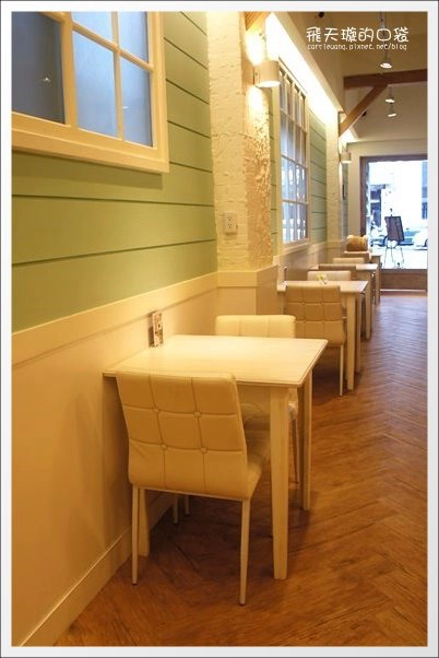 【台中下午茶】Connie’s Cafe。媲美鑽石的3CM超厚鬆餅 @飛天璇的口袋