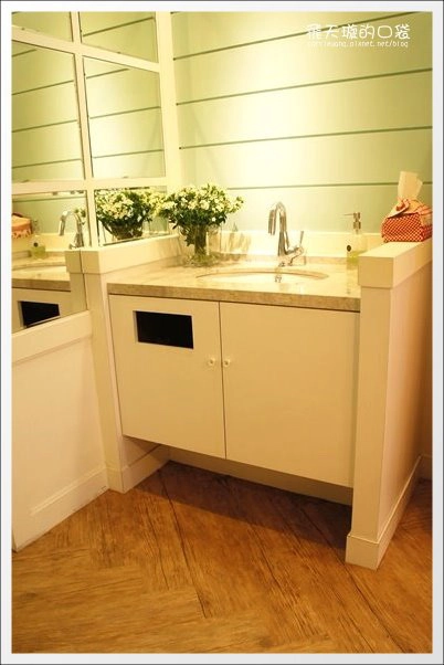 【台中下午茶】Connie’s Cafe。媲美鑽石的3CM超厚鬆餅 @飛天璇的口袋