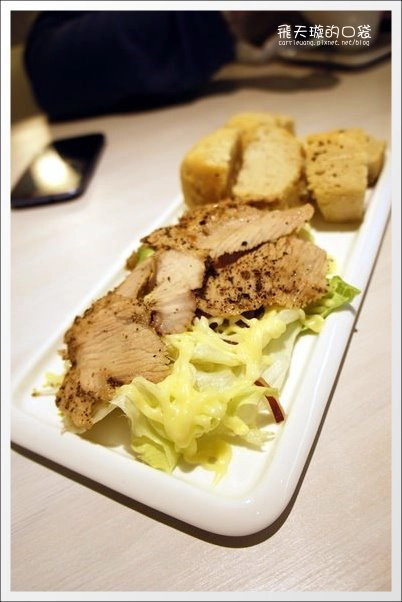 【台中下午茶】Connie’s Cafe。媲美鑽石的3CM超厚鬆餅 @飛天璇的口袋