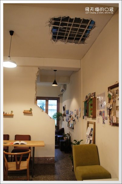 【台中下午茶】七天出走．7 days away Caf&eacute;+B&B。樸實，深得我心的鬆餅~ @飛天璇的口袋