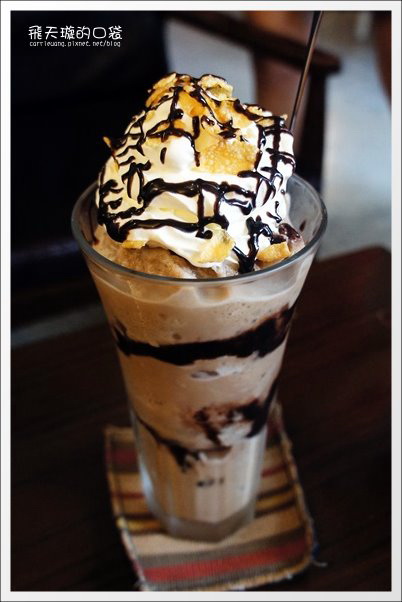 【台中下午茶】拾光机壹号(=拾光機壹號)。老宅新生命~(拾光机已搬家，原址已改名：貳樓高) @飛天璇的口袋