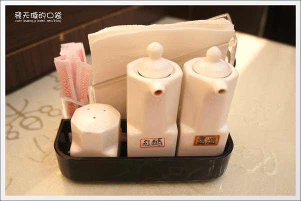 【台中港式飲茶餐廳】旺角香港茶餐廳。及格以上，美味未滿&hellip;(已歇業) @飛天璇的口袋