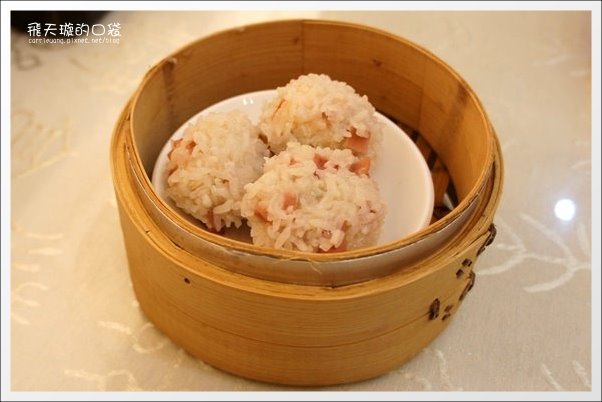 【台中港式飲茶餐廳】旺角香港茶餐廳。及格以上，美味未滿&hellip;(已歇業) @飛天璇的口袋