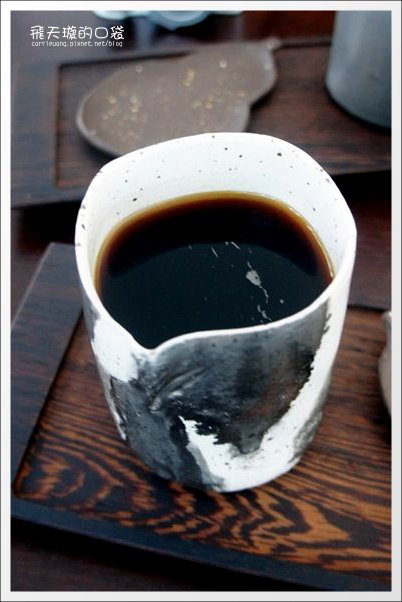 【台中下午茶】元生咖啡。環境很舒適的藝廊咖啡館推薦 @飛天璇的口袋