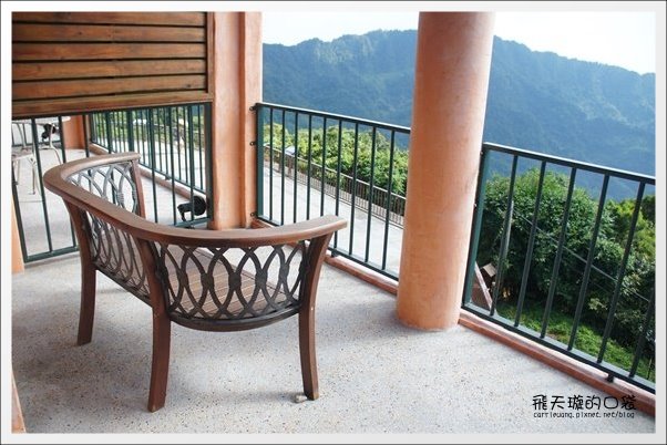 【苗栗民宿推薦】三義．雲洞山莊。徜揚在雲霧的懷抱+一泊二食的美食饗宴 @飛天璇的口袋