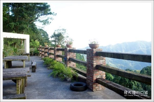 【苗栗民宿推薦】三義．雲洞山莊。徜揚在雲霧的懷抱+一泊二食的美食饗宴 @飛天璇的口袋