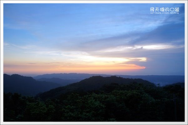 【苗栗民宿推薦】三義．雲洞山莊。徜揚在雲霧的懷抱+一泊二食的美食饗宴 @飛天璇的口袋