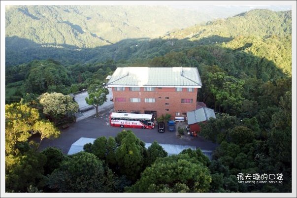 【苗栗民宿推薦】三義．雲洞山莊。徜揚在雲霧的懷抱+一泊二食的美食饗宴 @飛天璇的口袋