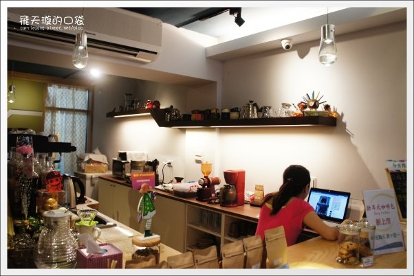 【台中下午茶】Cafe Hunter．獵咖啡。北屯好喝咖啡館推薦~ @飛天璇的口袋