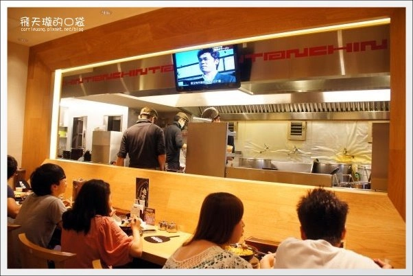 屯京拉麵｜來自池袋的人氣拉麵店，值得排隊的好味道 @飛天璇的口袋