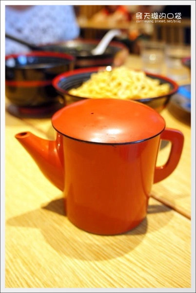 屯京拉麵｜來自池袋的人氣拉麵店，值得排隊的好味道 @飛天璇的口袋