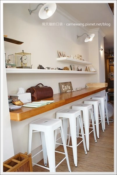 【台中下午茶】Labbito Caf&eacute;。草悟道旁充滿日式風格的兔子餐廳 @飛天璇的口袋