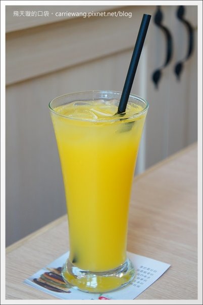 【台中餐廳推薦】梨子咖啡館@崇德店。溫馨樂活親子餐廳推薦！ @飛天璇的口袋