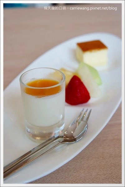 【台中餐廳推薦】梨子咖啡館@崇德店。溫馨樂活親子餐廳推薦！ @飛天璇的口袋