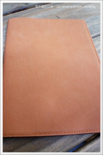 台中南屯｜Edia Cafe．台中老字號咖啡館，鬆餅雖然樸實卻好吃 @飛天璇的口袋