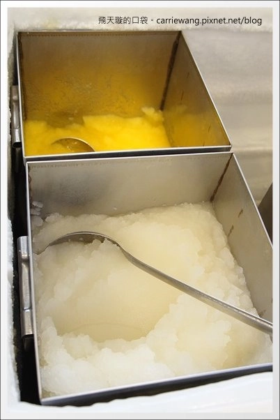 【台中好吃冰品】松盈傳奇冰淇淋。不加任何防腐劑的天然冰品，推薦！ @飛天璇的口袋