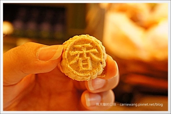 澳門旅遊｜澳門必買伴手禮推薦．三大餅店一次買齊，蛋撻哪底吃哪家？ @飛天璇的口袋