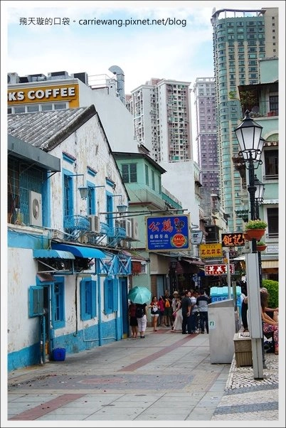 澳門氹仔｜官也街一日遊．大利來記豬扒飽．沙度娜木糠布甸．官也街．鉅記餅家．咀香園餅家．晃記餅家．好美味咖喱魚蛋．正斗咖喱大魚蛋 @飛天璇的口袋