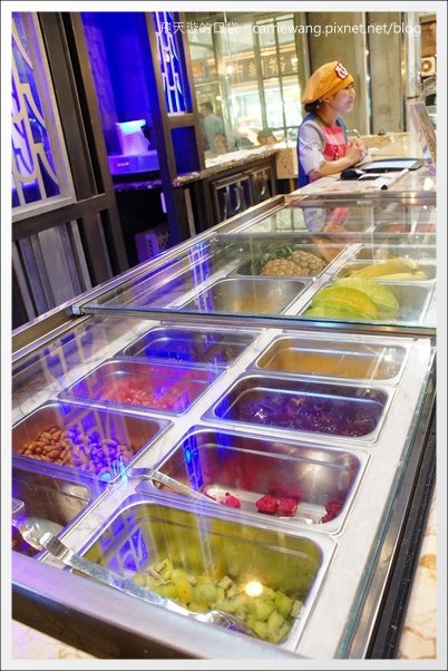 【台中冰品推薦】台中市第四信用合作社．宮原眼科二店。到銀行吃冰~ @飛天璇的口袋