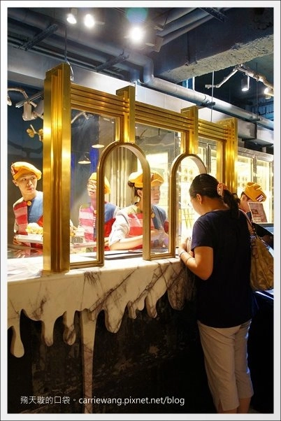 【台中冰品推薦】台中市第四信用合作社．宮原眼科二店。到銀行吃冰~ @飛天璇的口袋