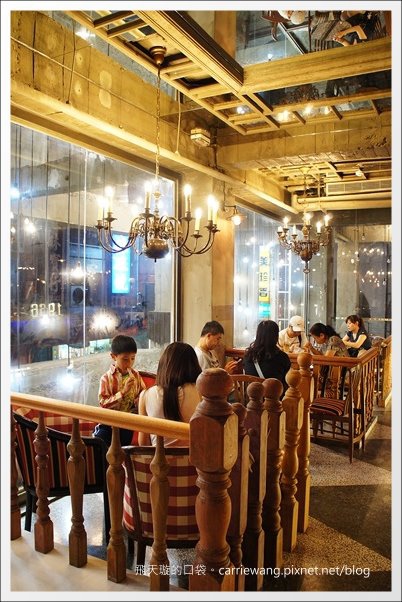 【台中冰品推薦】台中市第四信用合作社．宮原眼科二店。到銀行吃冰~ @飛天璇的口袋