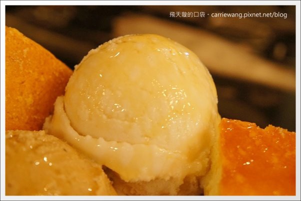 【台中冰品推薦】台中市第四信用合作社．宮原眼科二店。到銀行吃冰~ @飛天璇的口袋