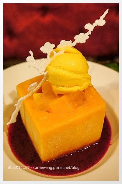 【台中冰品推薦】台中市第四信用合作社．宮原眼科二店。到銀行吃冰~ @飛天璇的口袋