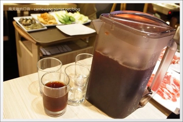 【台中火鍋吃到飽】滿堂紅頂級麻辣鴛鴦鍋@台中廣三SOGO百貨16F @飛天璇的口袋