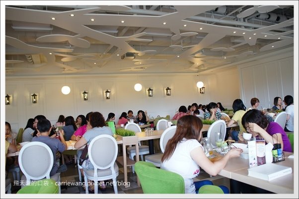 【台中餐廳推薦】梨子咖啡館@崇德店。溫馨樂活親子餐廳推薦！ @飛天璇的口袋